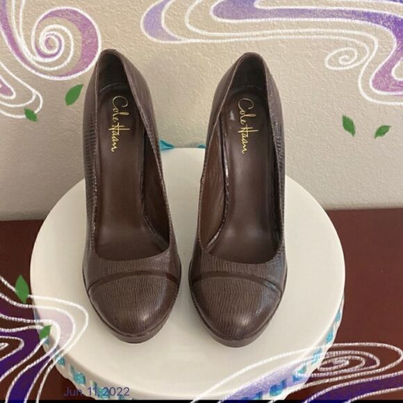👠 COLE HAAN BROWN LEATHER ALLIGATOR HEELS 👠 - Picture 1 of 7